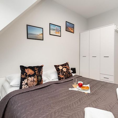 Apartamenty Kolo Brzegu By Noclegi Renters Kolobrzeg Dış mekan fotoğraf